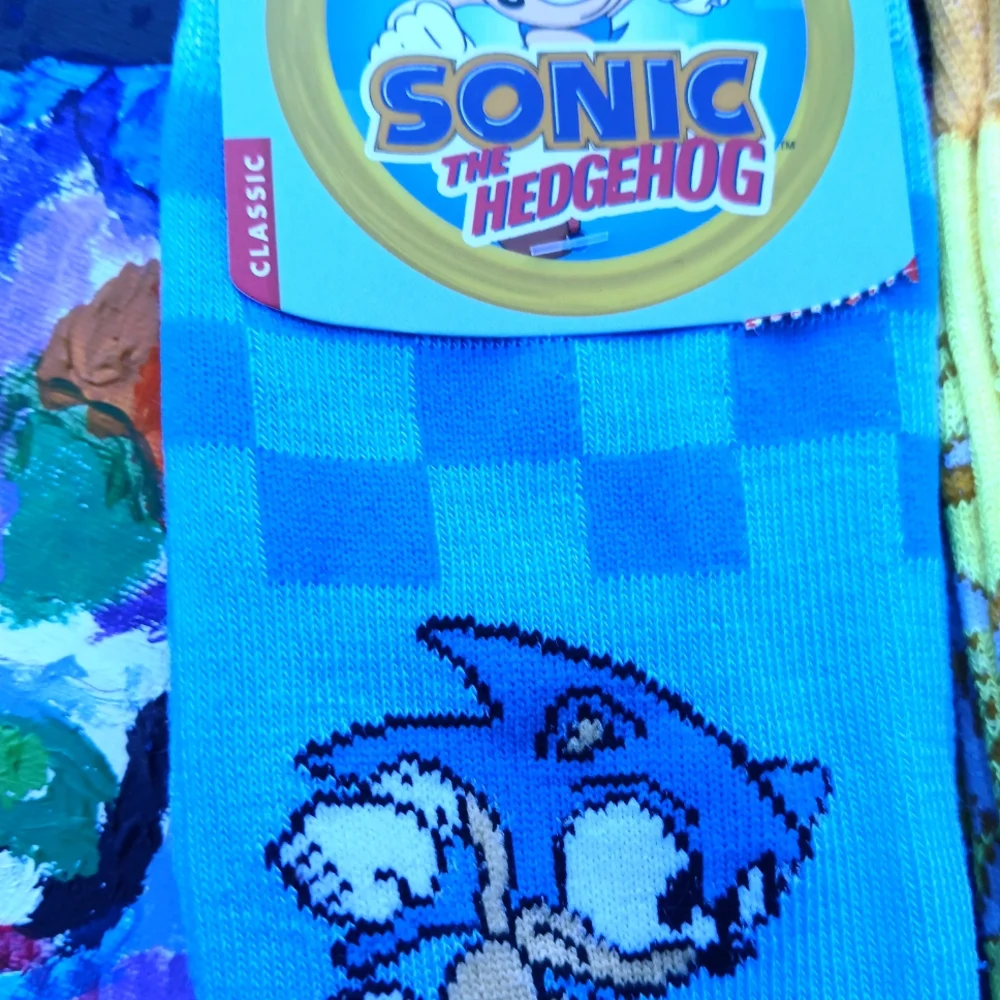 Sonic the Hedgehog Socks 2 Pair Blue and Yellow Socks Size 10-13 Unisex